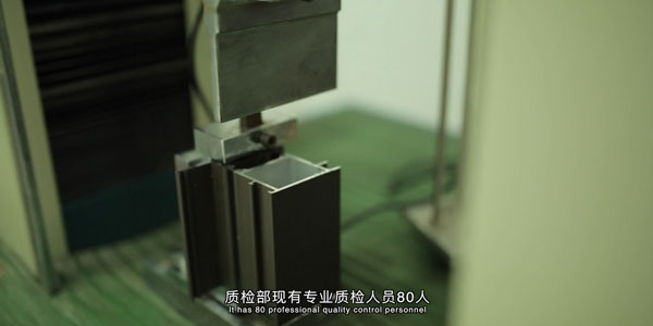 亚洲狼人伊人中文字幕